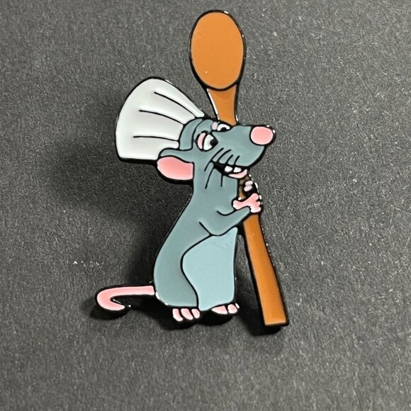Ratatouille Mouse Lapel Pin Rat Chef Wood Spoon Badge Brooch Accessories Jewelry - Picture 8 of 11